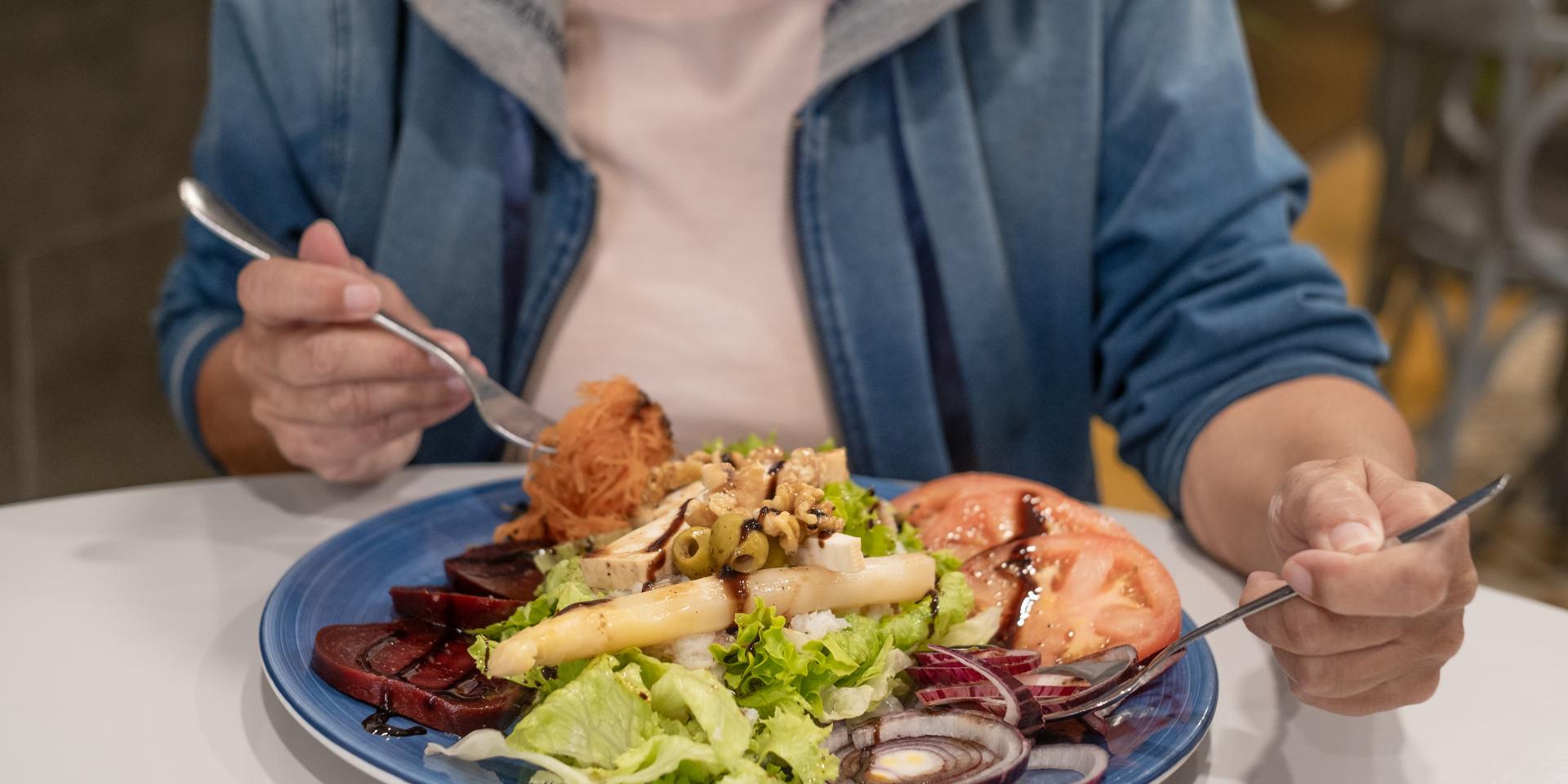 Essen auf Rädern im Rhein-Kreis Neuss: Jetzt auch für alle Sonderkostformen geeignet mit der neuen Menülinie ab 9,95 €!