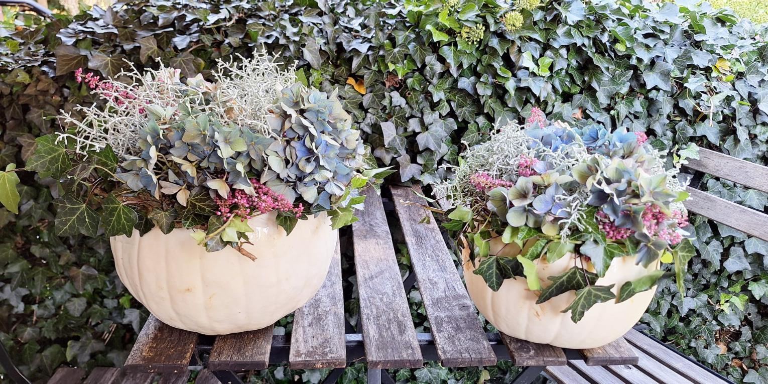 Kreativ durchs Jahr: Jahreszeitliche Deko wird im neuen Caritas-Angebot in Neuss hergestellt.