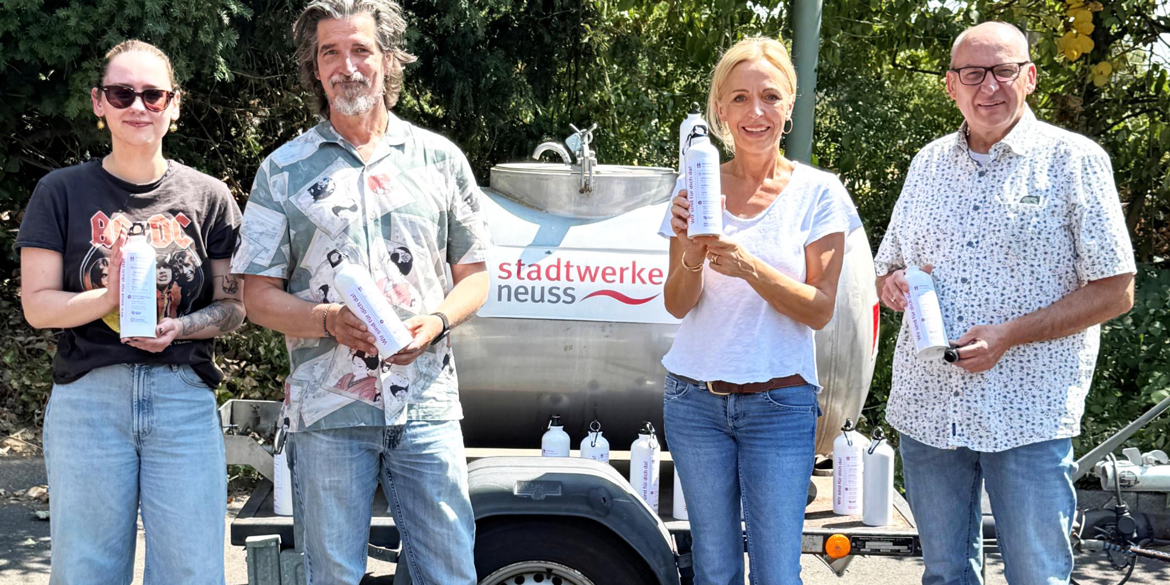 Ein Bündnis aus Caritas, Stadt Neuss, Stadtwerke Neuss und NEUSS HILFT stärkt gemeinsam die gesundheitliche Versorgung an heißen Tagen.