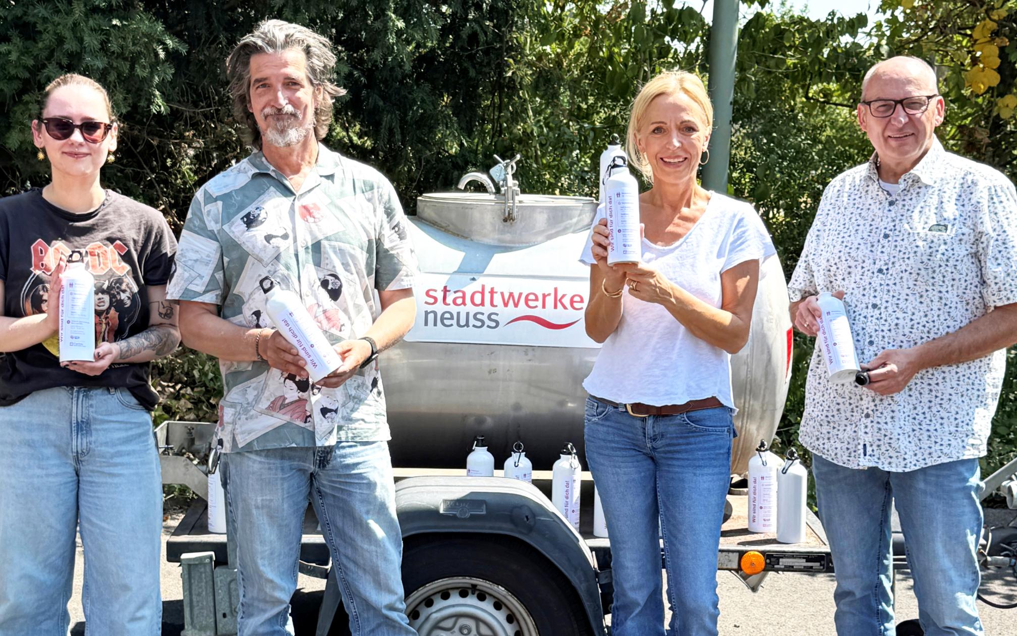 Ein Bündnis aus Caritas, Stadt Neuss, Stadtwerke Neuss und NEUSS HILFT stärkt gemeinsam die gesundheitliche Versorgung an heißen Tagen.